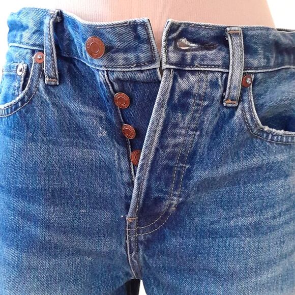 Gap button Fly Vtg. Shorts - Picture 2 of 15